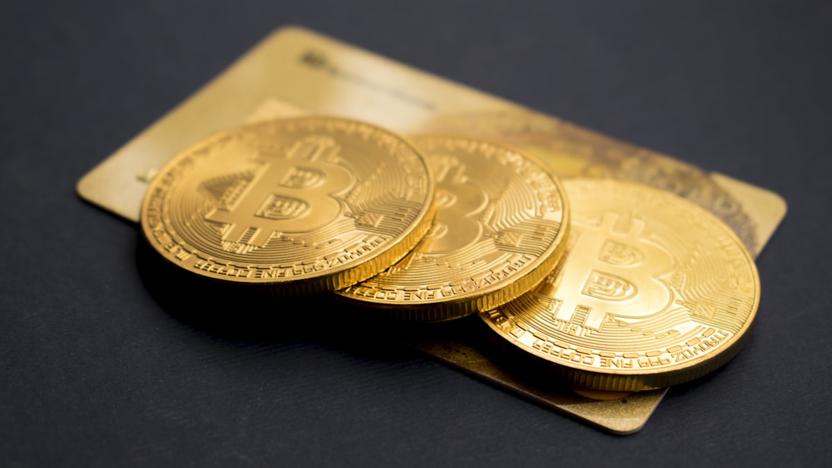 Beschlagnahmte Bitcoin auf staatlichen Konten: Was für den einen kluges Risikomanagement ist, ist für den anderen eine verpasste Jahrhundertchance.